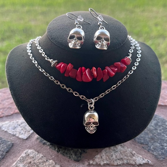 Set ! Red coral skull double layer necklace + matching skull earrings goth boho - Picture 14 of 16